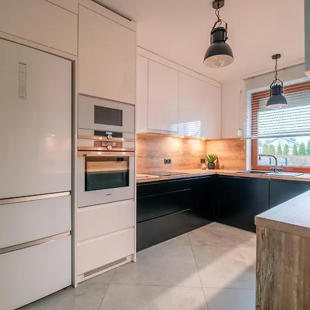 Rodzinny Stylowy Dom Z Jacuzzi