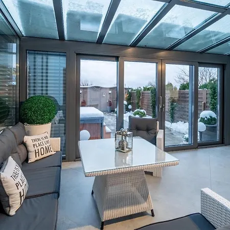 Rodzinny Stylowy Dom Z Jacuzzi