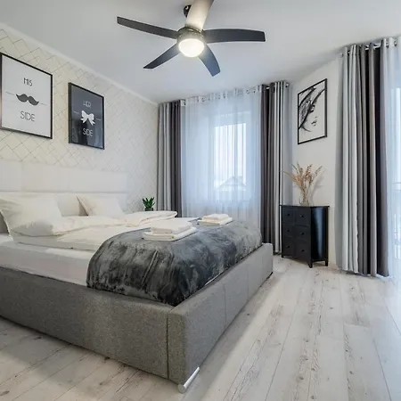 Rodzinny Stylowy Dom Z Jacuzzi Ferienhaus