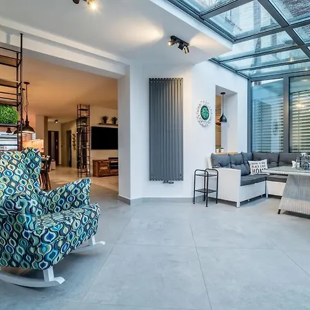 Rodzinny Stylowy Dom Z Jacuzzi *