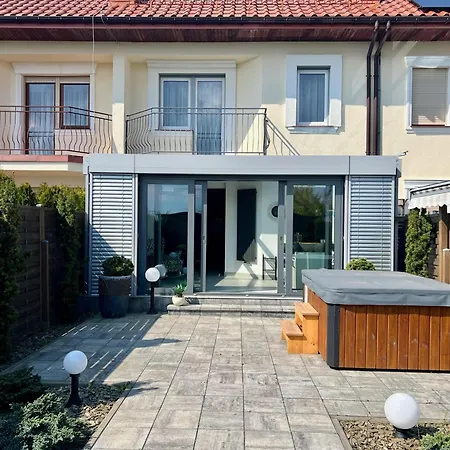 Rodzinny Stylowy Dom Z Jacuzzi