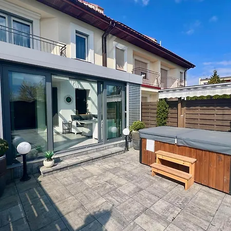 Ferienhaus Rodzinny Stylowy Dom Z Jacuzzi Mielno