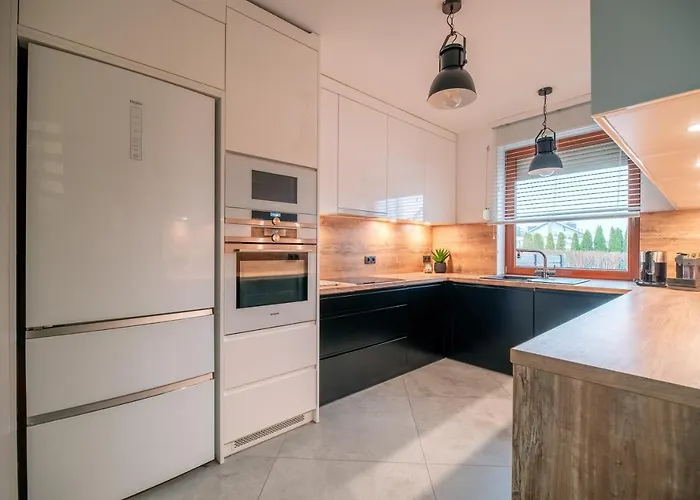 Rodzinny Stylowy Dom Z Jacuzzi