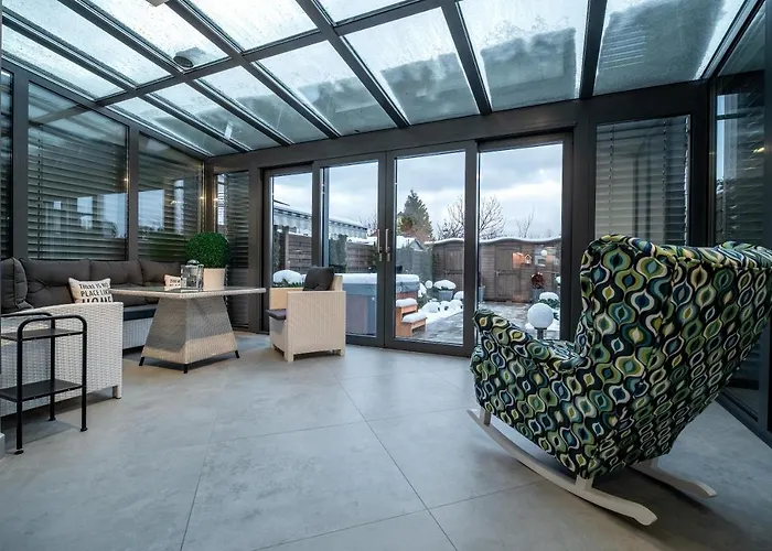 Rodzinny Stylowy Dom Z Jacuzzi Мельно