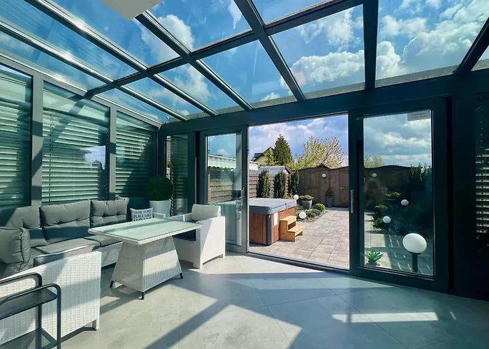 Rodzinny Stylowy Dom Z Jacuzzi