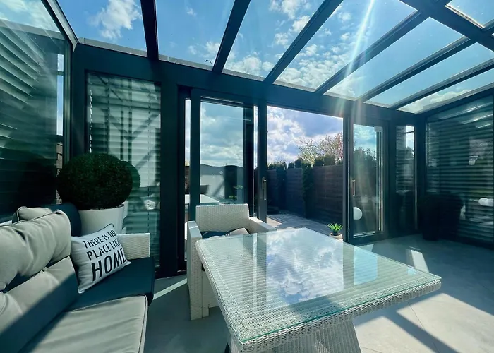 Дом отдыха Rodzinny Stylowy Dom Z Jacuzzi