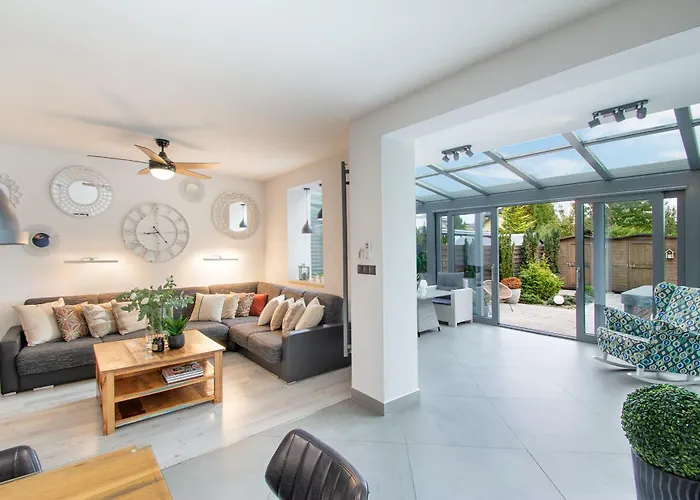 Rodzinny Stylowy Dom Z Jacuzzi * Mielno (Koszalin)